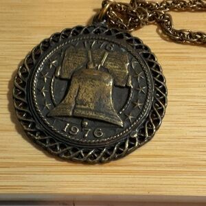 1776-1976 Collectible Bicentennial Medallion Necklace